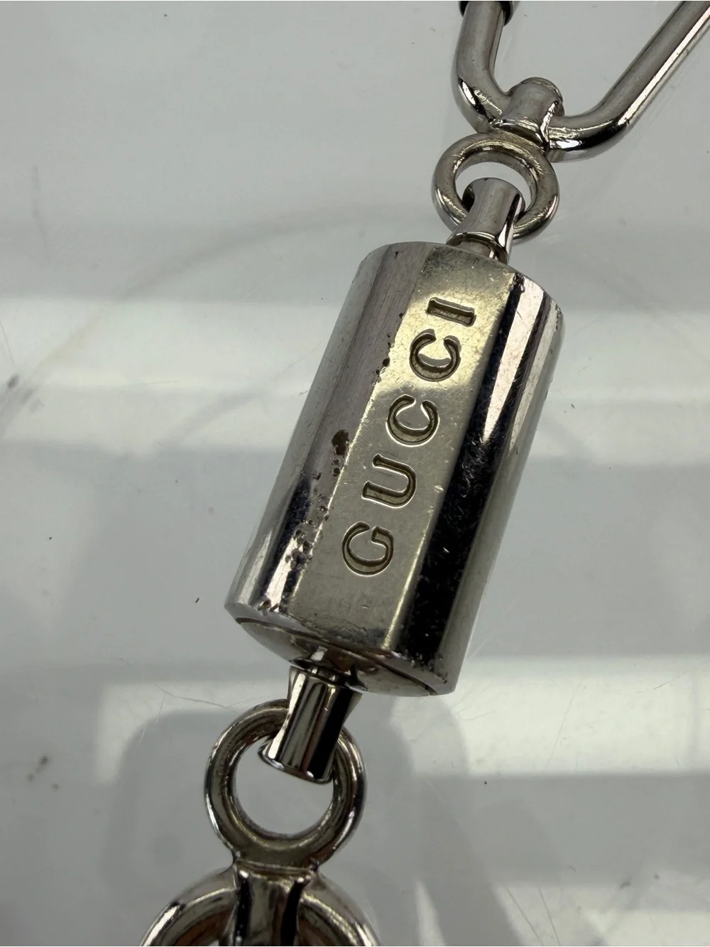 Gucci Logo Silver Tone Carabiner Double Key Ring Holder Charm Made in Italy Used